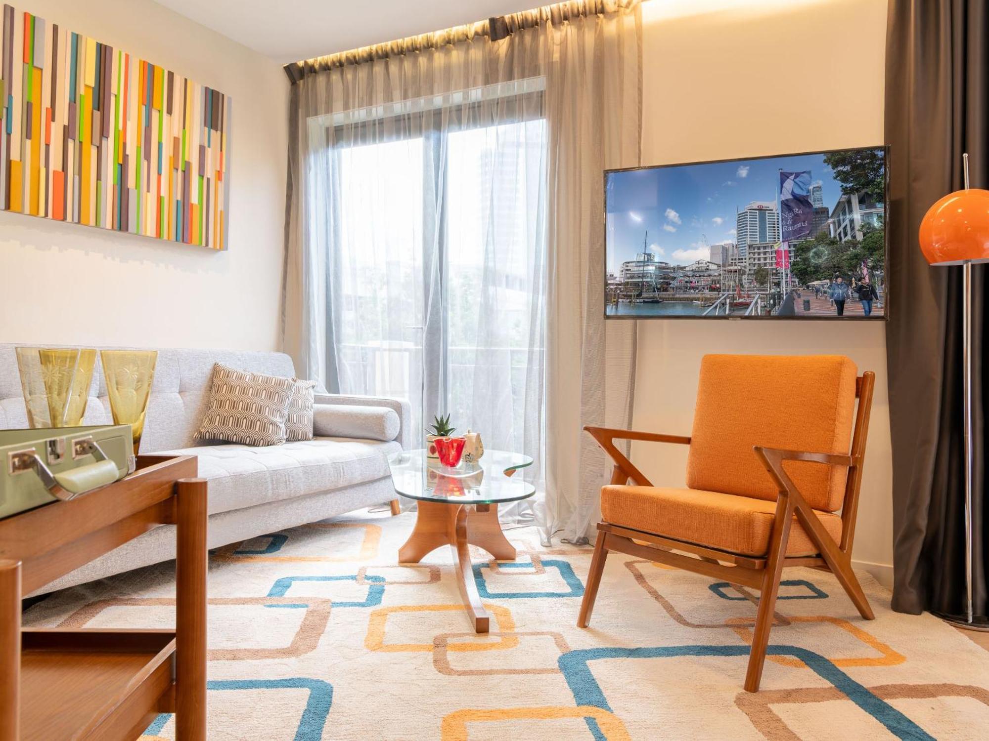 Ohtel Auckland Hotel Buitenkant foto Living room