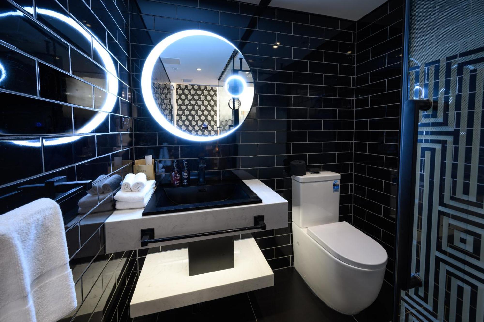 Ohtel Auckland Hotel Kamer foto Bathroom